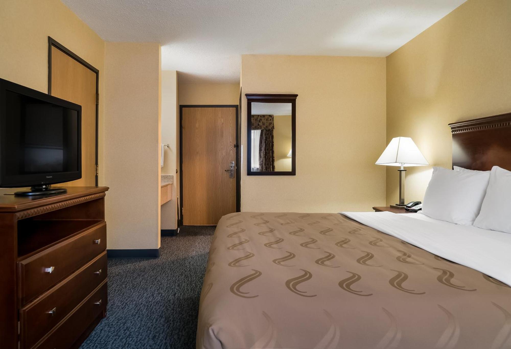 Quality Inn Grand Blanc - Flint South Exterior photo