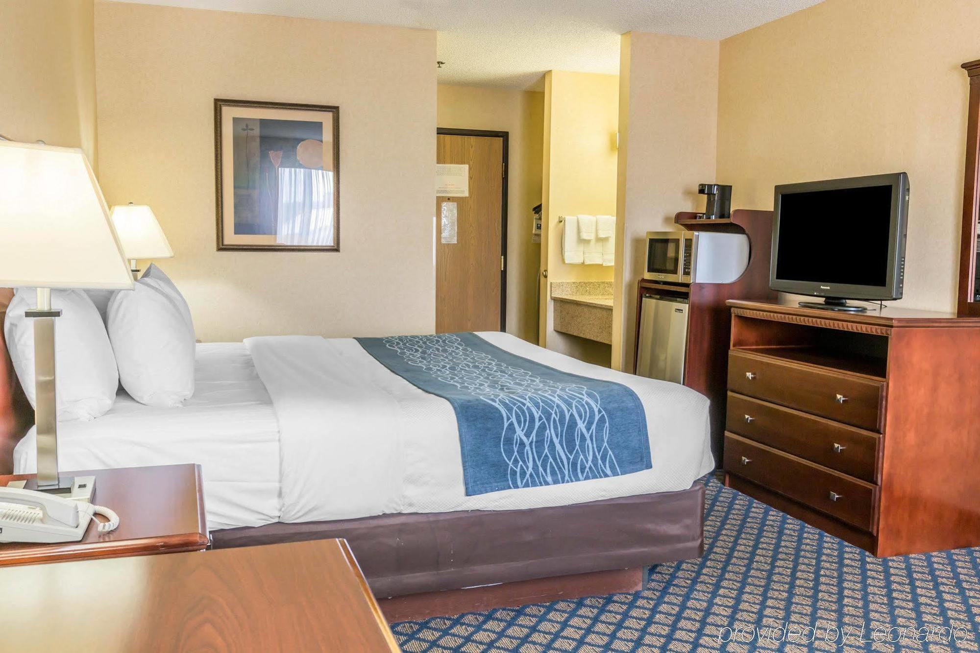 Quality Inn Grand Blanc - Flint South Exterior photo