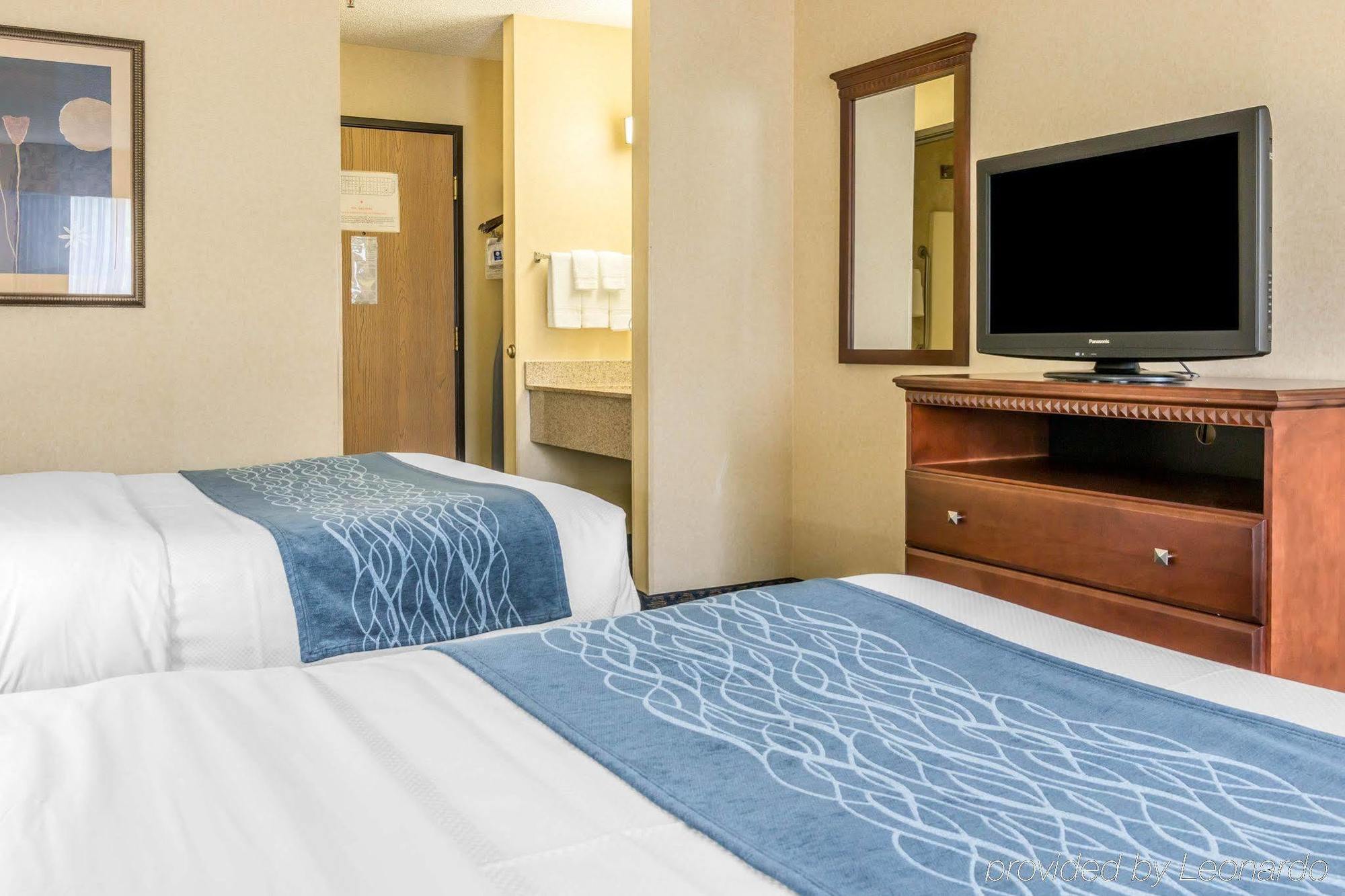 Quality Inn Grand Blanc - Flint South Exterior photo