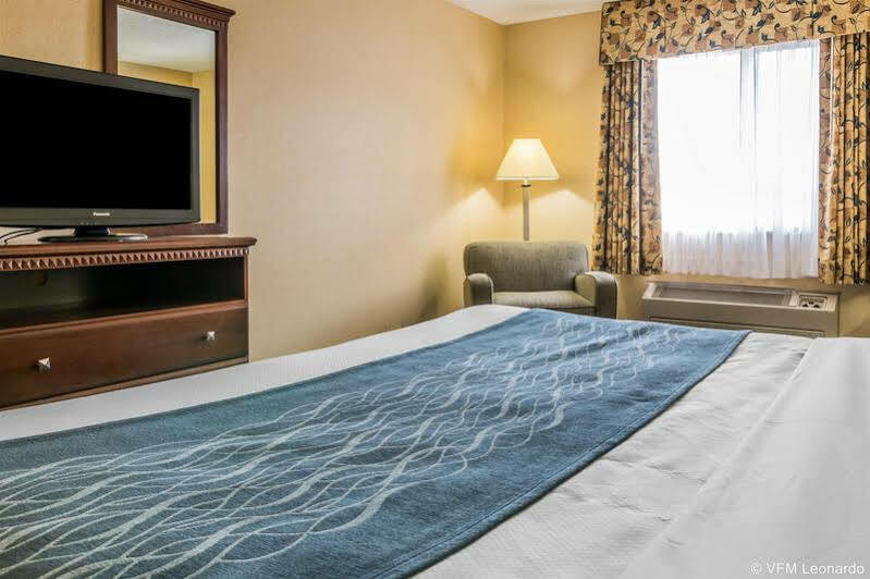 Quality Inn Grand Blanc - Flint South Exterior photo